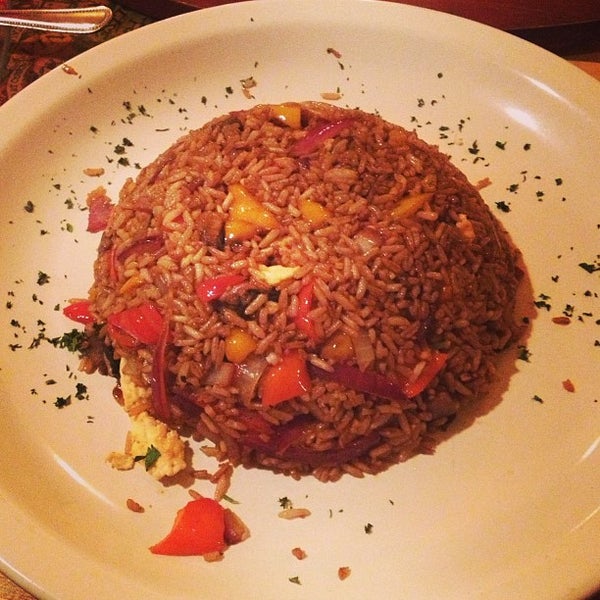 Photo taken at El Gaucho Inca Restaurant by Ryan Edward C. on 9/18/2013
