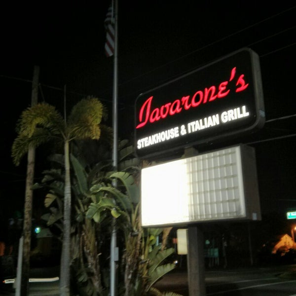 Photo taken at Ivarone&#39;s Steakhouse &amp; Italian Grill by Kennedy S. on 1/5/2014