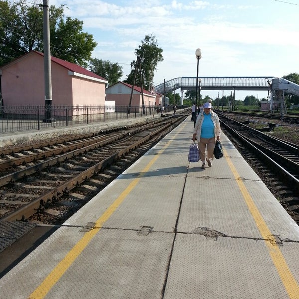 жд вокзал губкин. город губкин станция. жд вокзал губкин. жд губкин. жд станция губкинский.