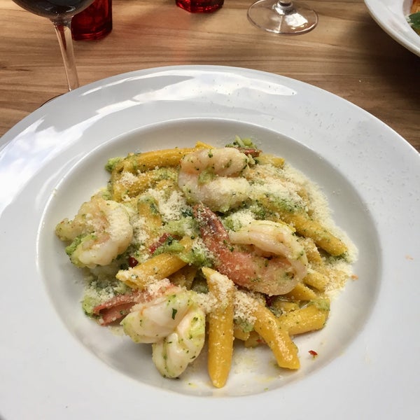 Photos at Alfredo's On Bulletin Italian Restaurant in Sydney City Center