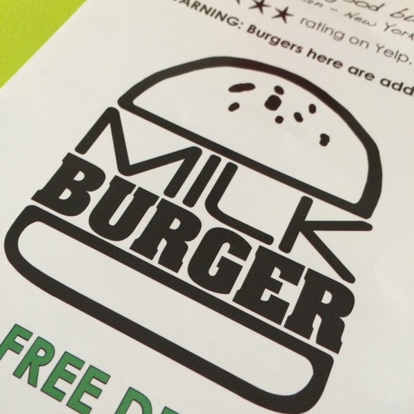 รูปภาพถ่ายที่ Milk Burger โดย Sereita C. เมื่อ 3/15/2014