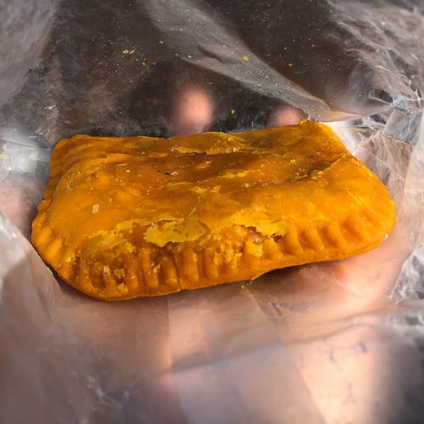 Jamaican beef patties are warm and on point! 👌🏼