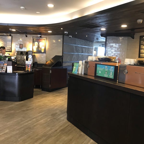 Photo prise au Starbucks Reserve Store par Jim M. le8/12/2019