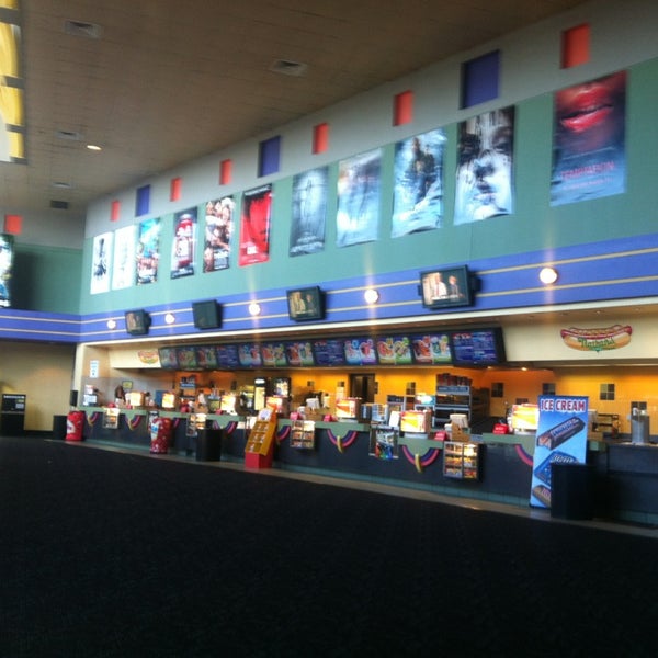 Regal UA Snowden Square (Artık Kapalı) Sinema