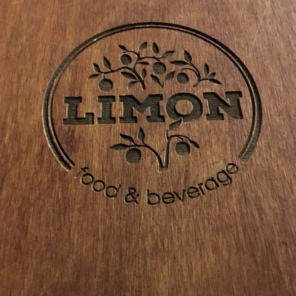 Снимок сделан в Limon Cafe Restaurant 🍋 пользователем Adem S. 6/9/2018