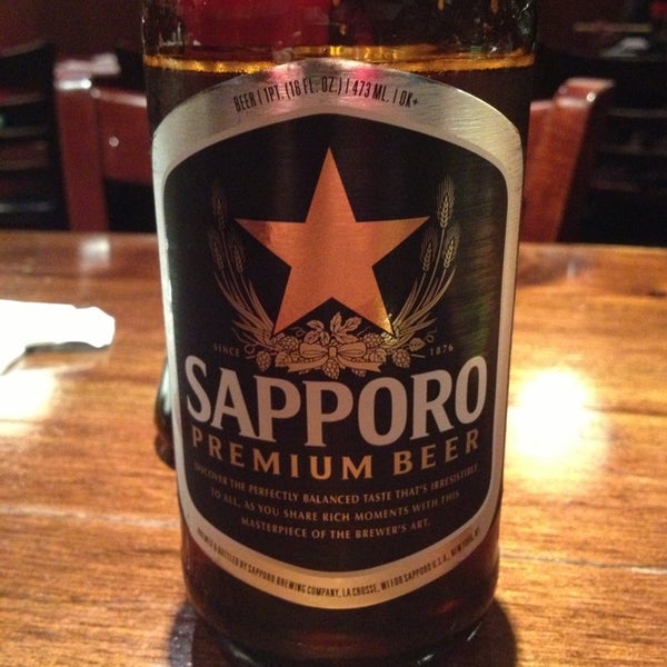 Das Foto wurde bei East Japanese Restaurant von Fran V. am 1/6/2014 aufgenommen