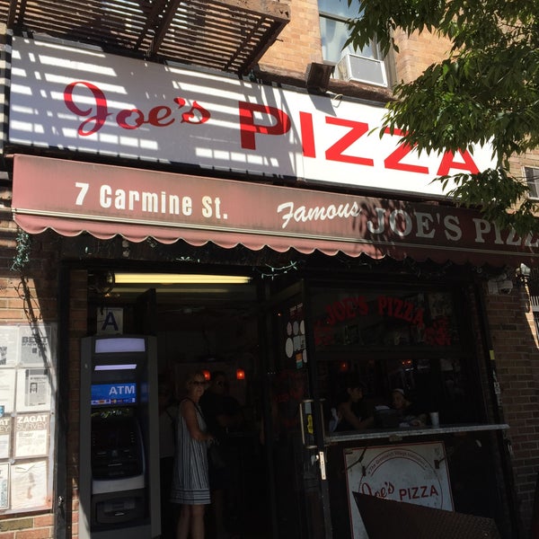 8/22/2016 tarihinde Diana Z.ziyaretçi tarafından Joe&#39;s Pizza'de çekilen fotoğraf