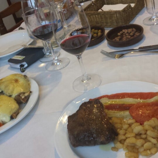 Снимок сделан в Restaurant El Vinyet пользователем Judit S. 1/26/2014