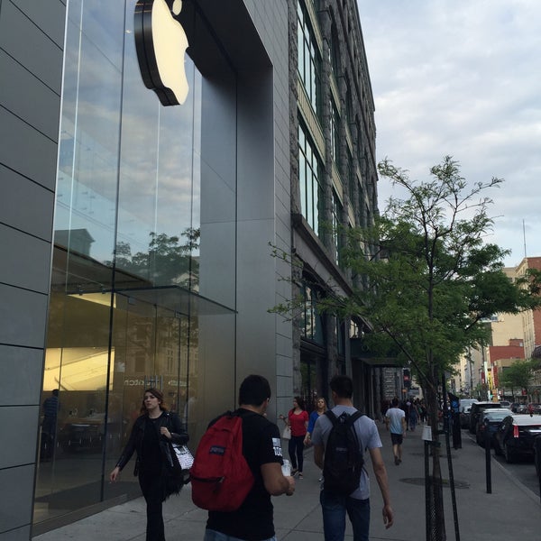 Photo taken at Apple Sainte-Catherine by Andrea W. on 5/18/2015