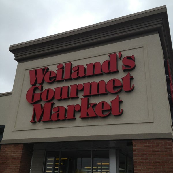 Photo prise au Weiland&#39;s Market par Ty B. le2/28/2013