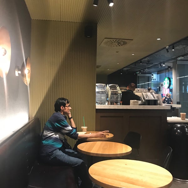 Photo prise au Starbucks par James le8/25/2019