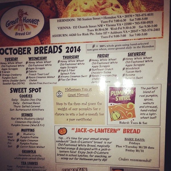 Photo taken at Great Harvest Bread Co by Daniel R. on 10/16/2014