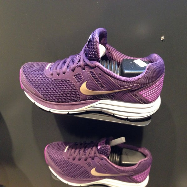 nike mall parque arauco