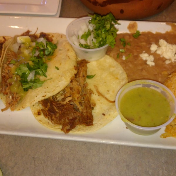 6/14/2018にalex_mayorgaがCasa Chapala Mexican Grill &amp; Cantinaで撮った写真
