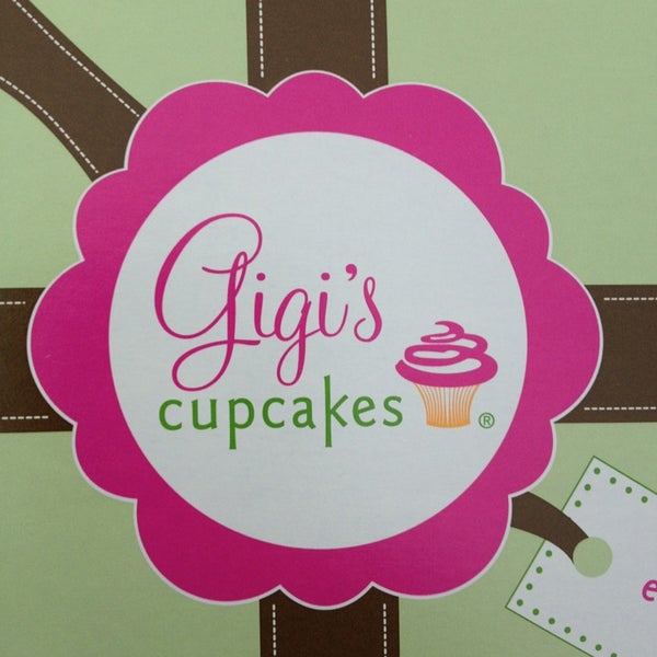 Das Foto wurde bei Gigi&#39;s Cupcakes von Scott L. am 1/16/2013 aufgenommen