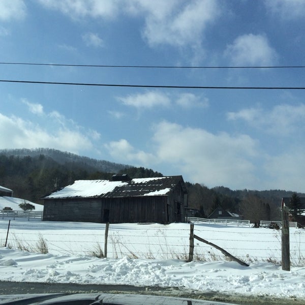 Photos At Valle Crucis Log Cabin Rentals Sugar Grove Nc