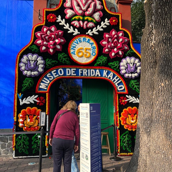 Photo taken at Museo Frida Kahlo by Kingsley Y. on 12/3/2023