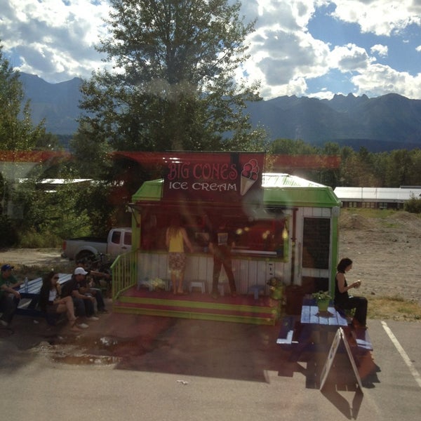 Big Cones Ice Cream Golden, BC
