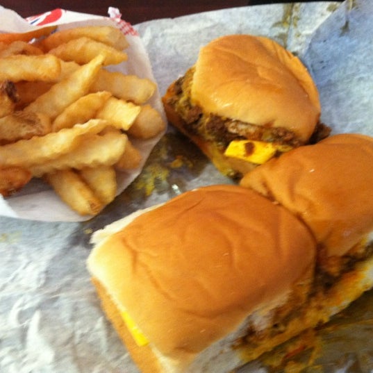 Troy's Snack Shack Fast Food Restaurant in Montezuma