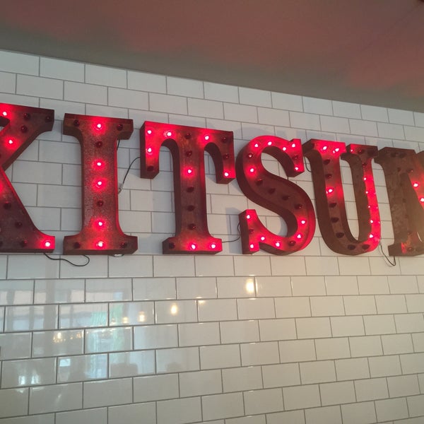 Photo taken at Kitsuné Espresso Bar Artisanal by Benoit S. on 5/28/2015