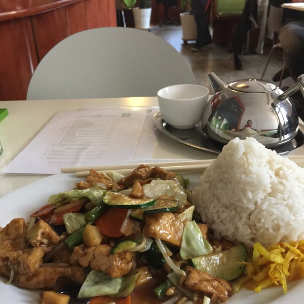 Photo taken at le Pho by Renate F. on 10/29/2015