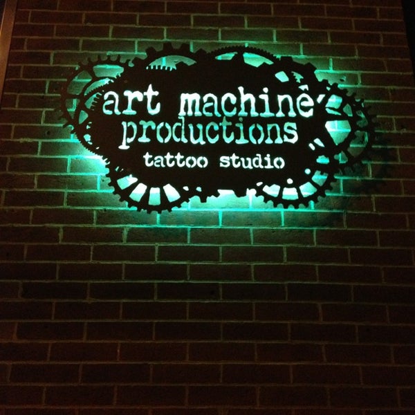1/9/2013 tarihinde Jenny B.ziyaretçi tarafından Art Machine Productions'de çekilen fotoğraf