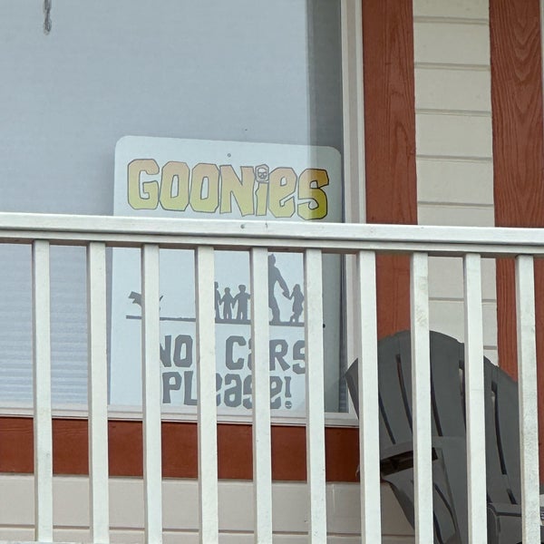 The Goonie's House 15 tips