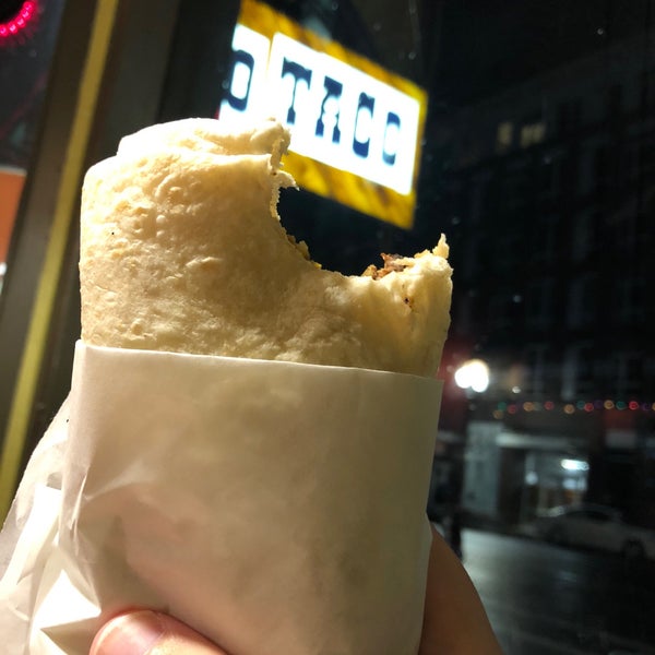 Photo taken at Robo Taco by Michael P. on 6/11/2018