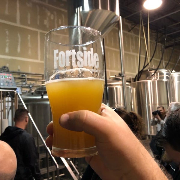 Foto scattata a Fortside Brewing Company da Michael P. il 2/25/2018