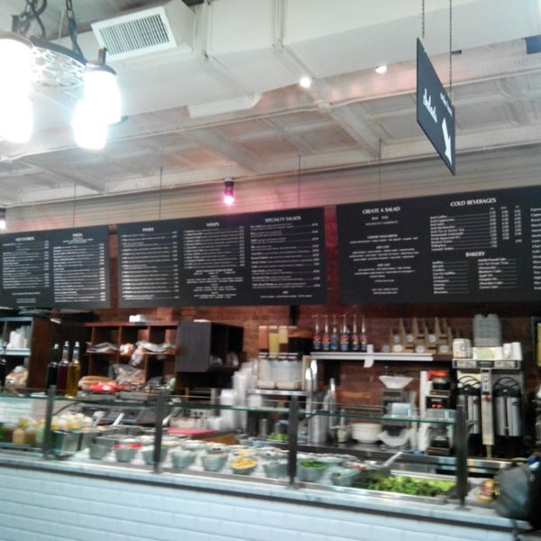 4/7/2014에 Евгения С.님이 Benvenuto Cafe Tribeca에서 찍은 사진