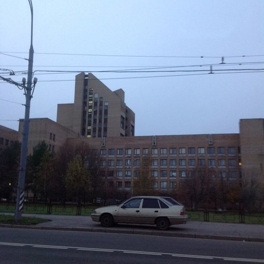 10/27/2012 tarihinde Altynai S.ziyaretçi tarafından FSB Academy'de çekilen fotoğraf