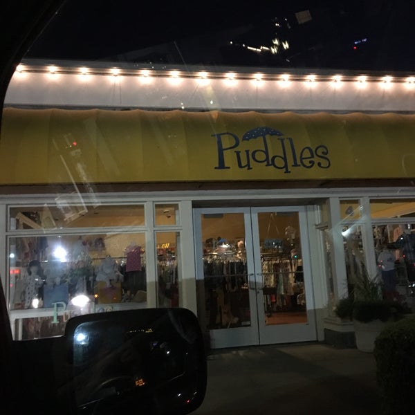 Lyon Village Shopping Plaza