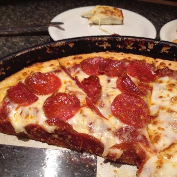 Pizza Hut - 9 tips from 265 visitors