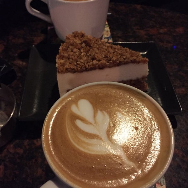 10/16/2018 tarihinde Huseyin Ç.ziyaretçi tarafından More Coffee &amp; Tea'de çekilen fotoğraf