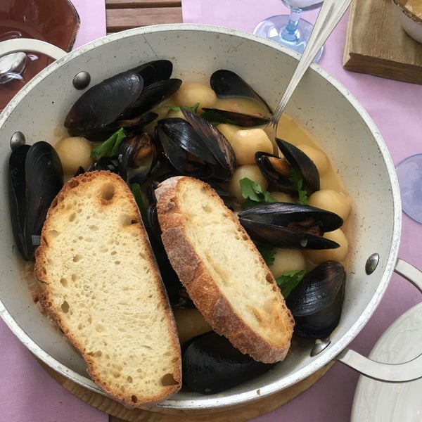 Great mussels