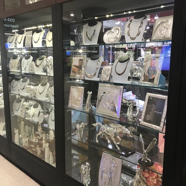 shoe stores in sterling colorado
