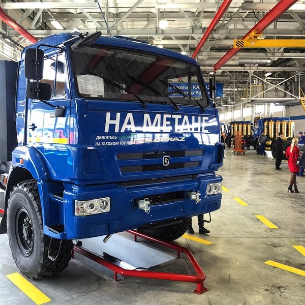 Автозавод камаз набережные челны. Камаз новые модели. Камаз 43205. Автомобильный завод камаз кузов грузовика. Автомобильный завод камаз кузов грузовика.