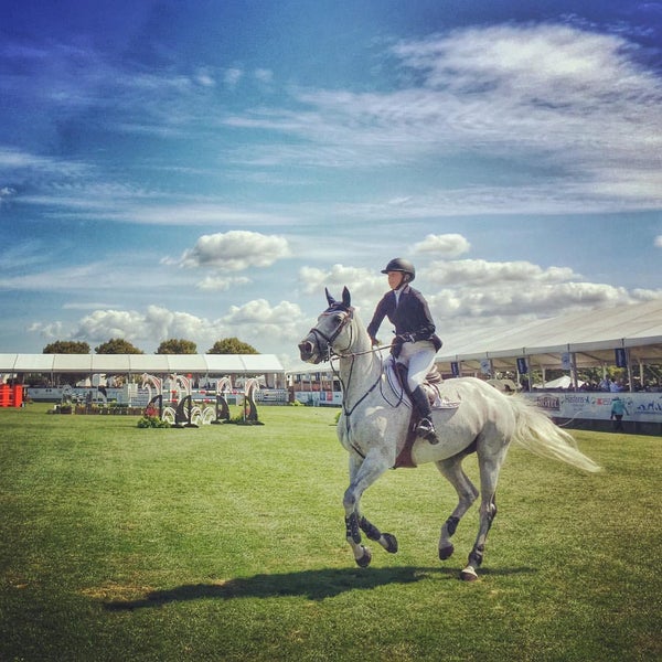 Photo taken at Hampton Classic Horse Show by Kevin D. on 8/29/2015