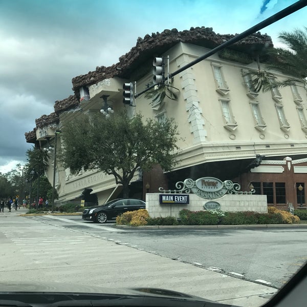 10/6/2017 tarihinde Tammy C.ziyaretçi tarafından Pointe Orlando'de çekilen fotoğraf