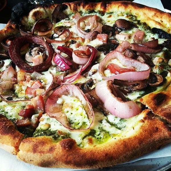5/17/2014にKat G.がBUILD Pizzeriaで撮った写真