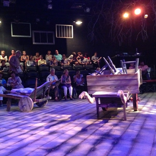 freefall theatre st pete