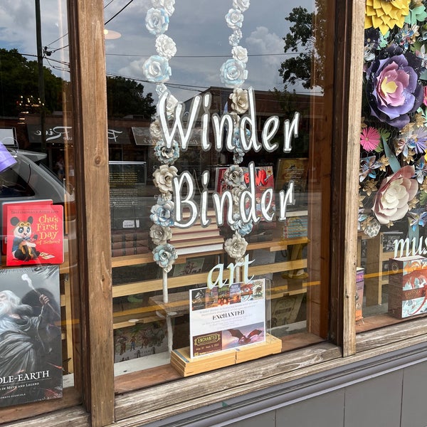 Winder Binder Gallery & Bookstore / Chad's Records North Chattanooga