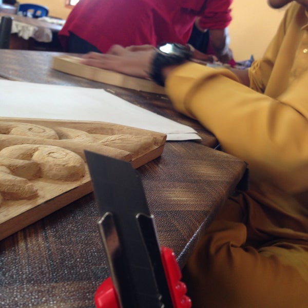 Farmasi Suria Tanah Merah Startseite Facebook