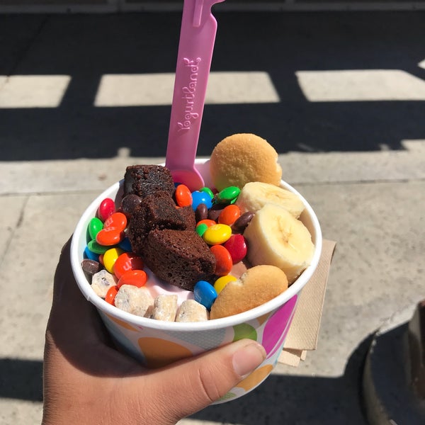 Yogurtland Rolando San Diego, CA