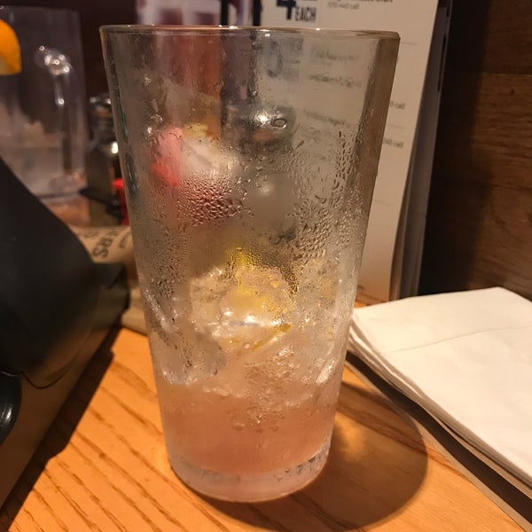 Photo taken at Chili&#39;s Grill &amp; Bar by Vanessa H. on 7/4/2018