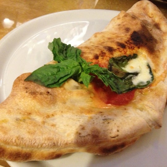 Best calzone I've had in DC!
