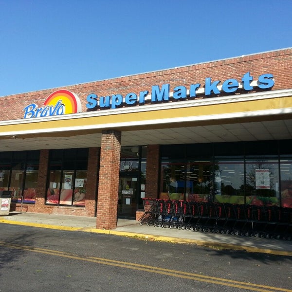 Араз маркет баку. Араз супермаркет. Supermarket az. Market logo. Маркет лого.