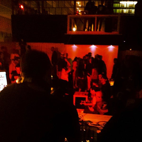 Photos at Exodos Lounge Greektown 10 tips from 928 visitors