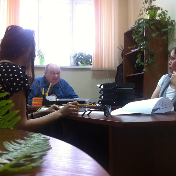 Ук родники. Центр печати филипп омск. Ук родники. Родники ук дом 5. Типография филипп омск фото.