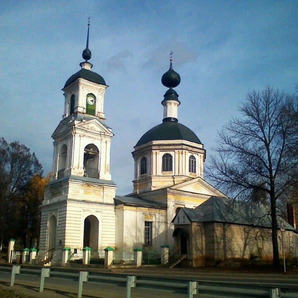Храм Петра и Павла в Репьевке